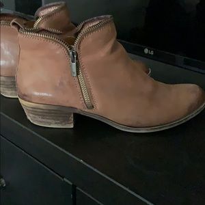 Lucky Brand brown booties